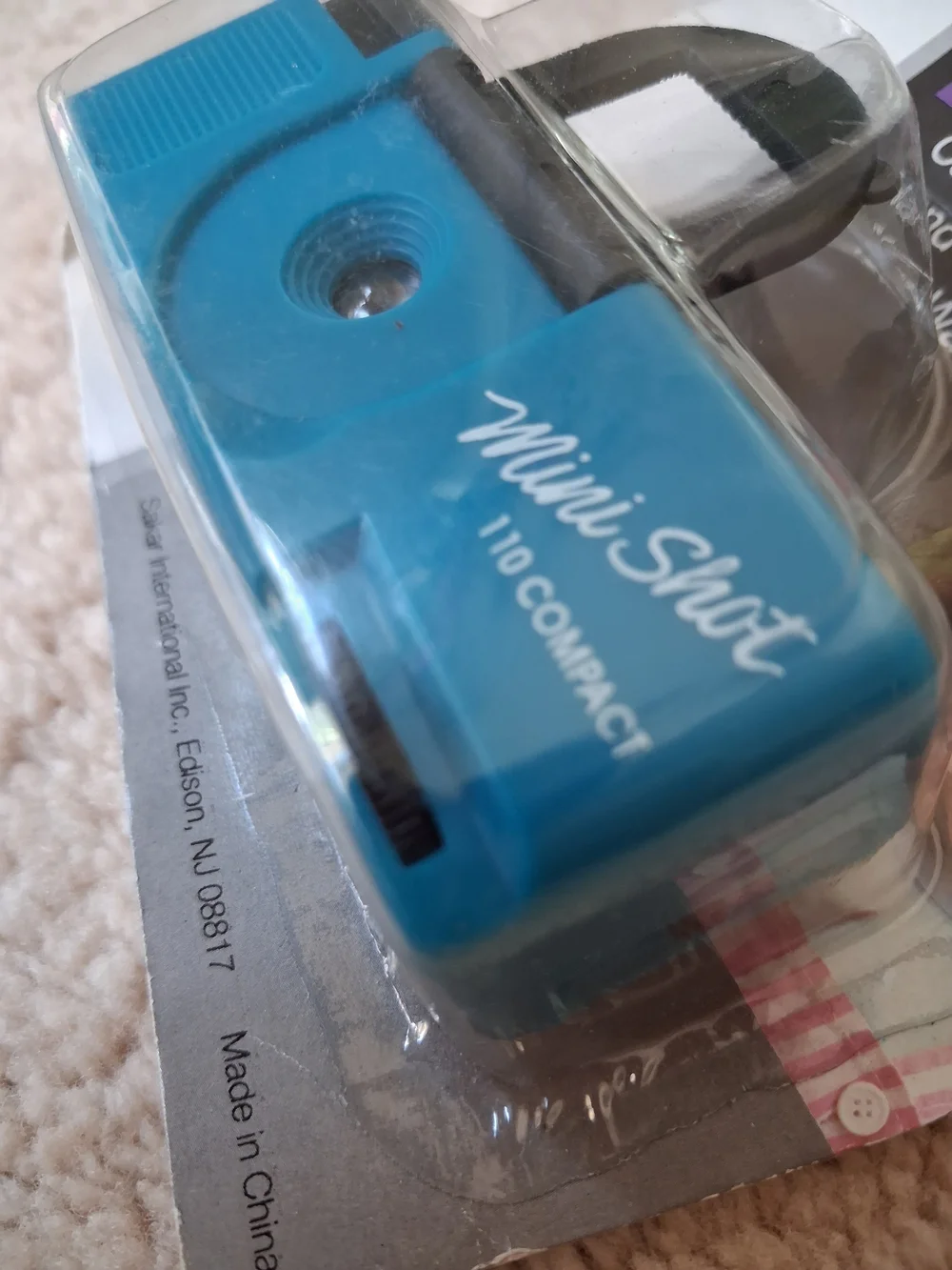 The Sakar Mini Shot 110 Compact Camera - Bright Blue